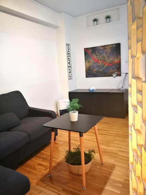Apartment With Private Patio Atenas Exterior foto